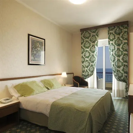 Europa & Concordia Ξενοδοχείο Αλάσιο