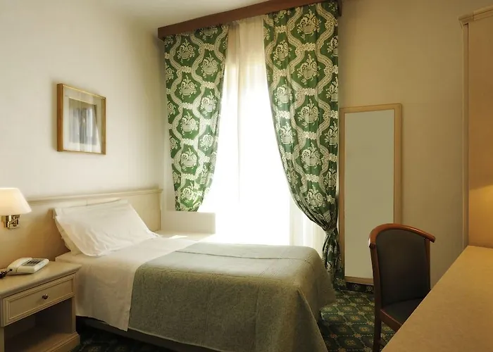 康可尔蒂亚欧洲酒店 4*